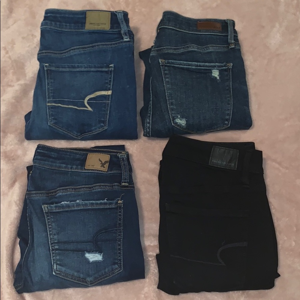 lot of jeans!!! 4 pairs. size 6